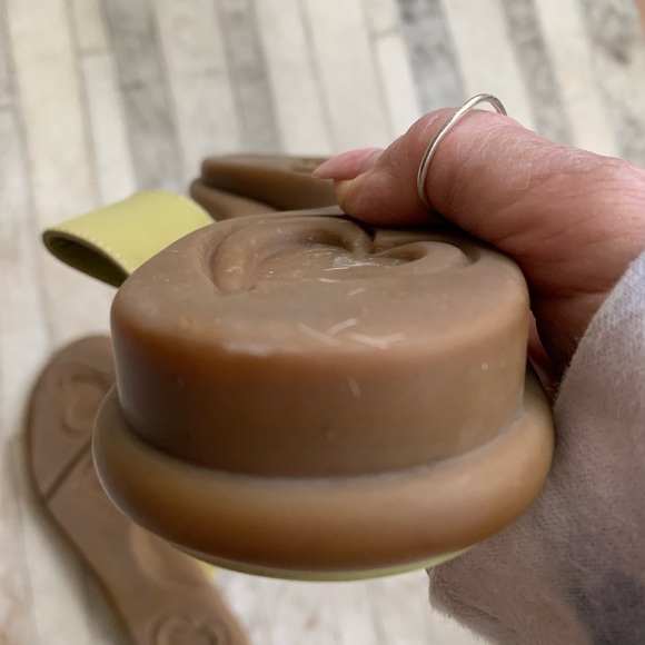 Brighton Lime Green Sandals size 9 - Picture 4 of 5